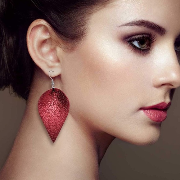 ✨3 for$23✨NWT Metallic Vegan Leather Earrings ✨Hand Crafted ✨Artisan!✨ - Picture 3 of 7